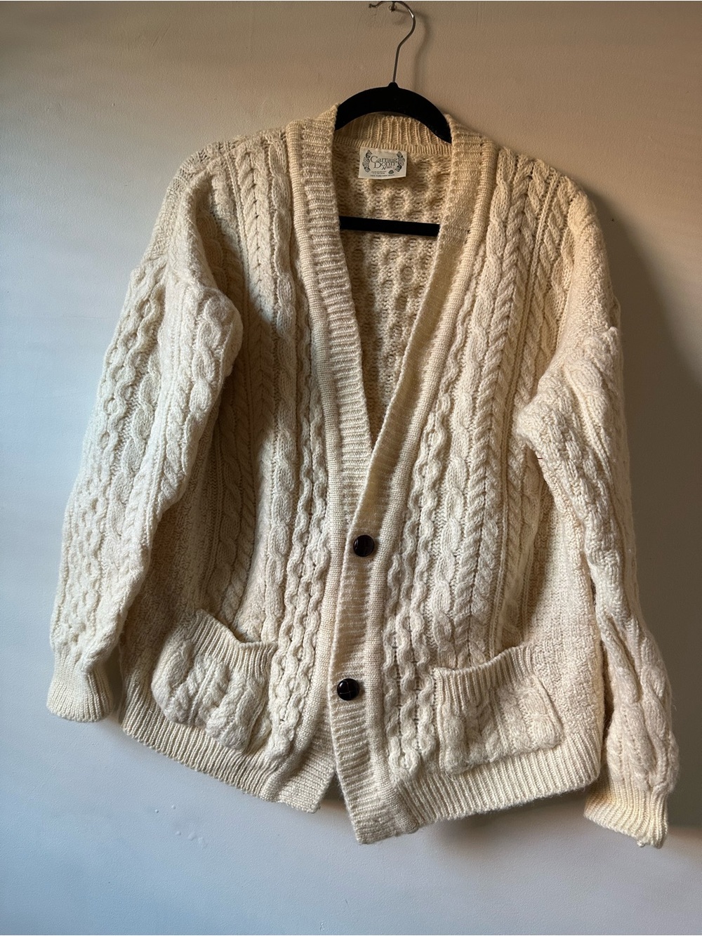 Carraig Donn Aran Ireland Cream Cable Knit Cardigan Pure New Wool